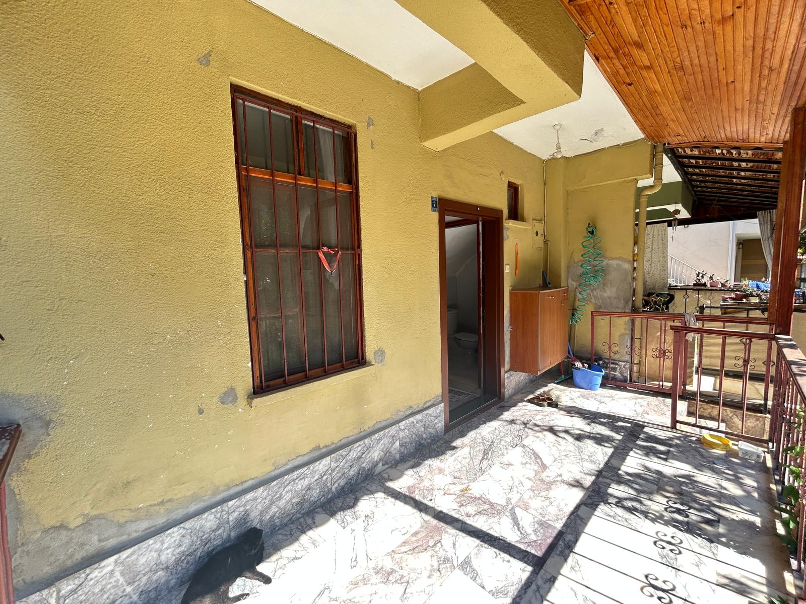 MARMARİS ARMUTALANDA KÖŞE KONUM BAHÇELİ SATILIK 3+1 TRİBLEKS VİLLA